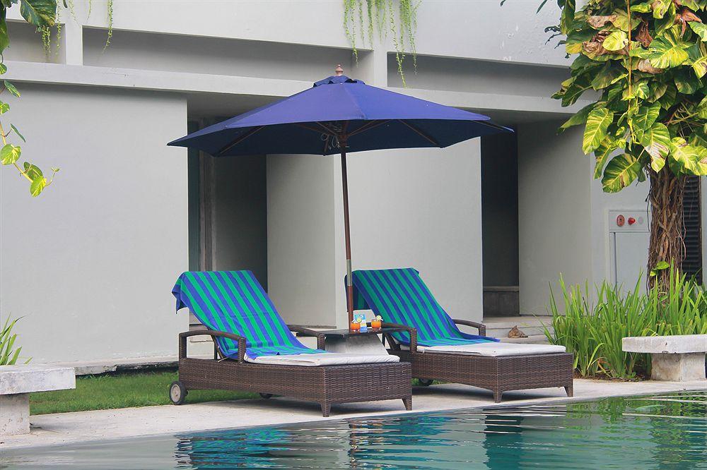 Oyo Flagship 760 Oasis Kuta Hotel Kuta  Exterior photo