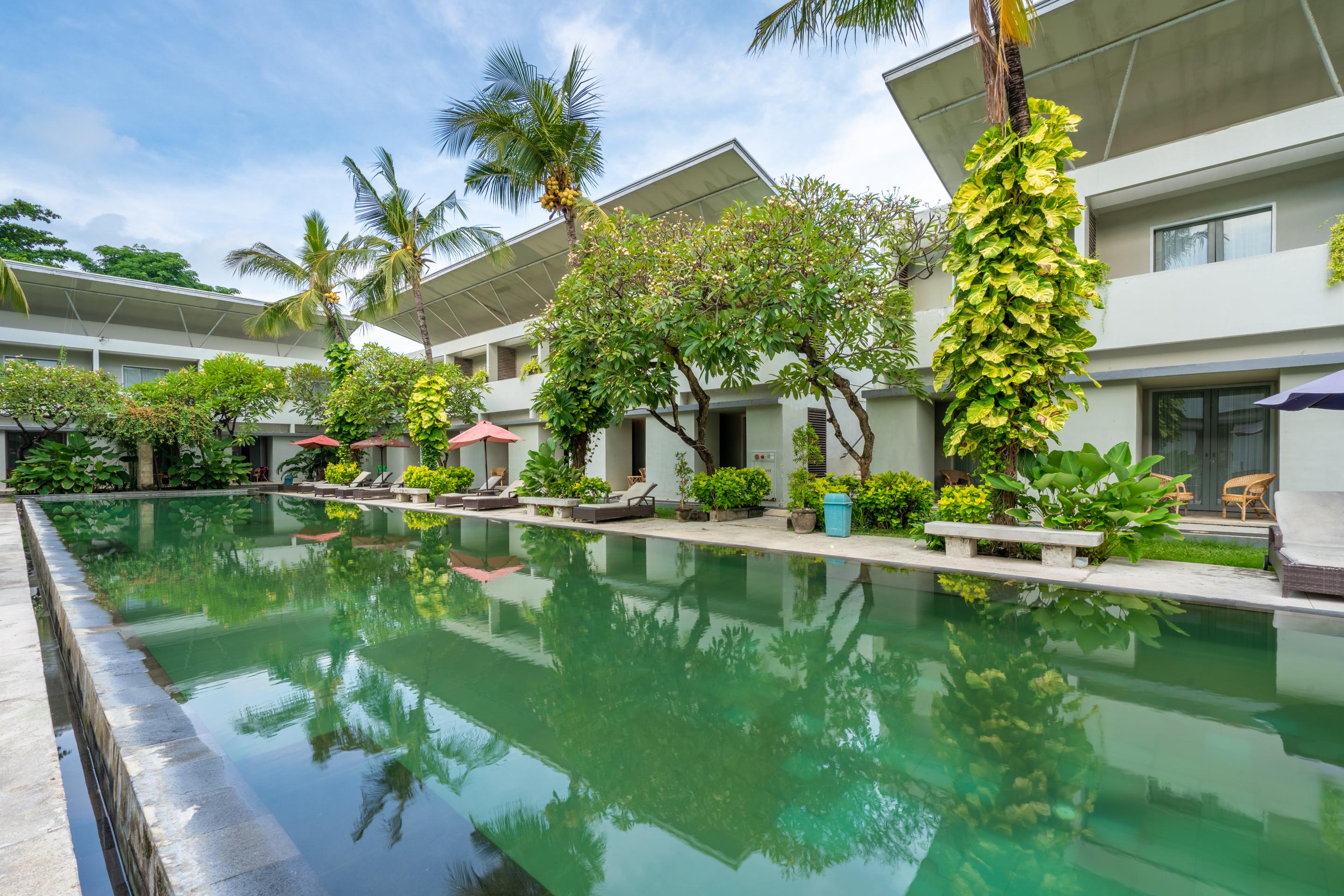 Oyo Flagship 760 Oasis Kuta Hotel Kuta  Exterior photo