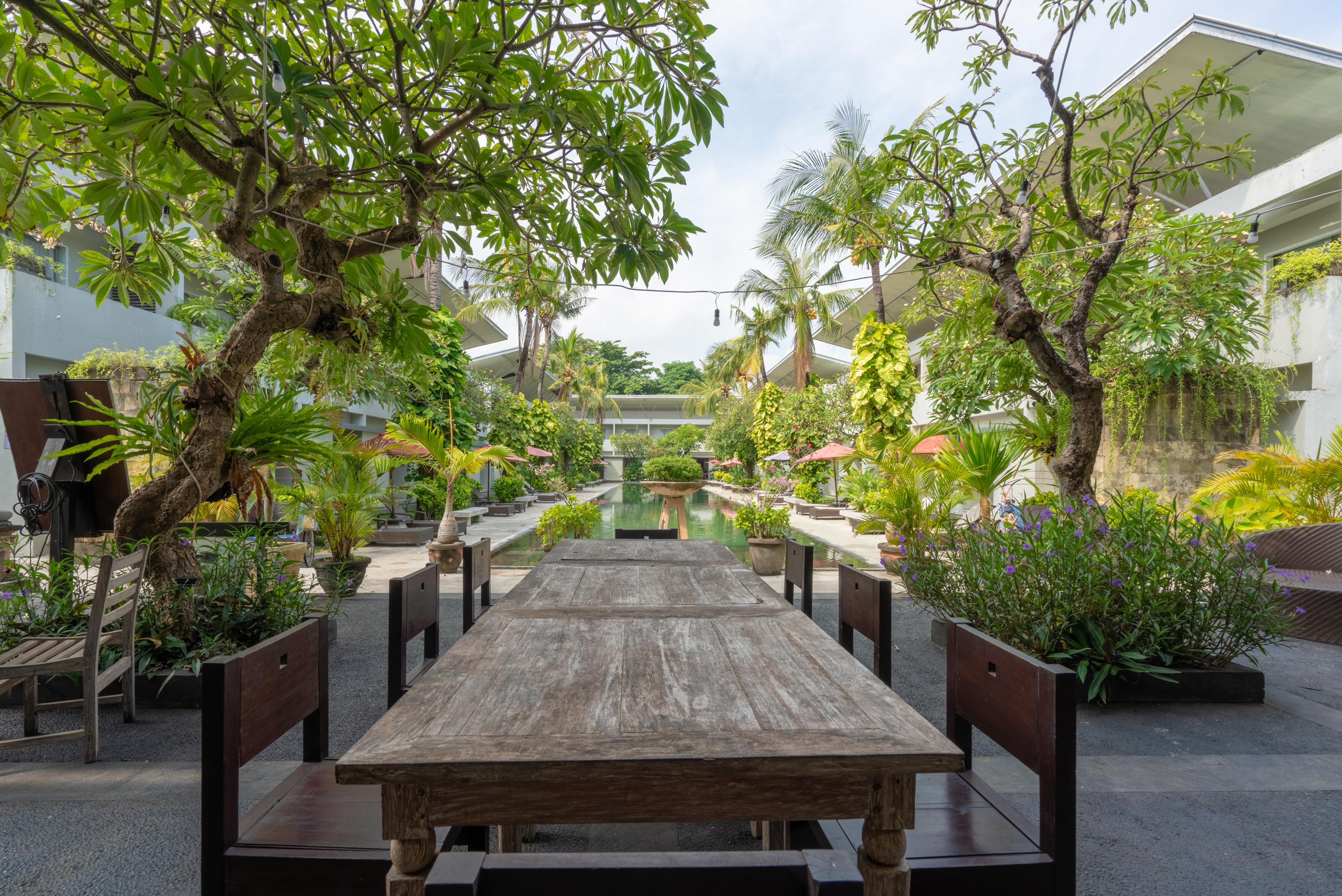 Oyo Flagship 760 Oasis Kuta Hotel Kuta  Exterior photo